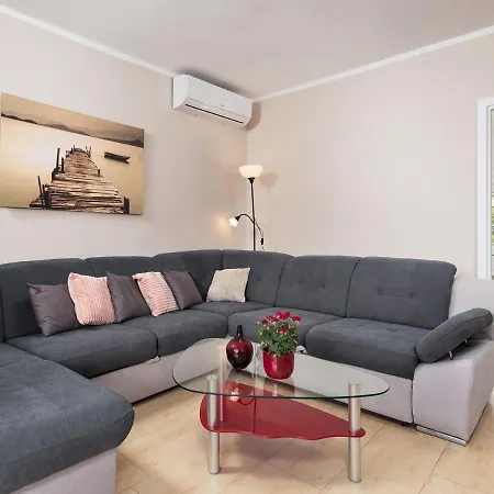 Loredana Apartment Poreč