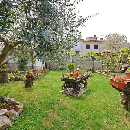 Loredana Apartment Porec