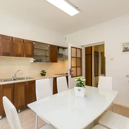 Apartment Loredana Porec