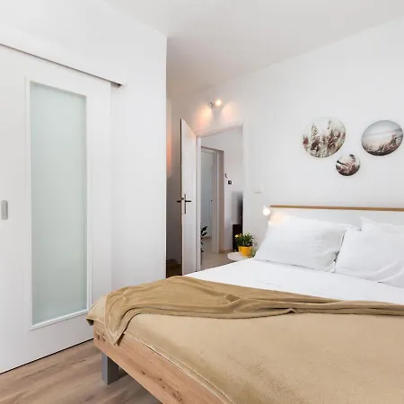 Loredana Apartment Porec